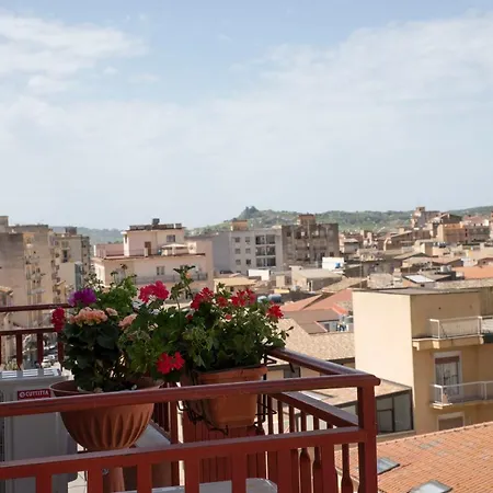 Come A Casa Panoramico E Centralissimo * 카니카티